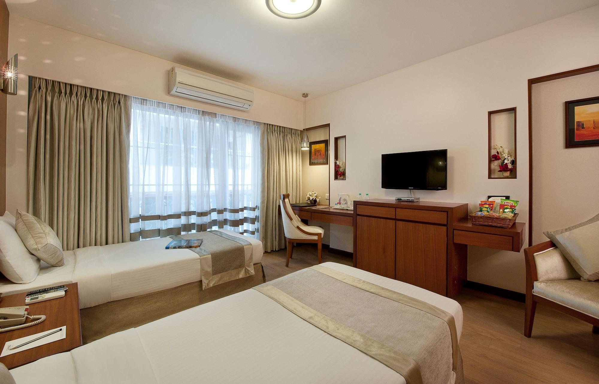 Grand Residency Hotel & Serviced Apartments Mumbai Exterior foto