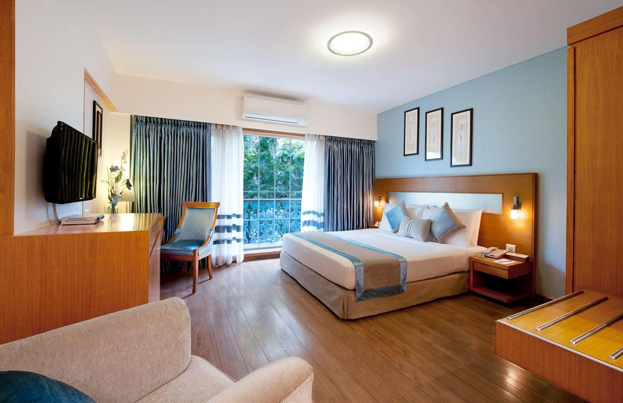 Grand Residency Hotel & Serviced Apartments Mumbai Exterior foto